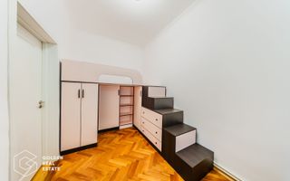 Apartament ultracentral, 2 camere, curte cu acces auto - Poză 6