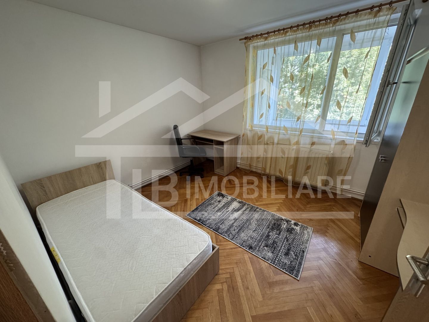 Apartament cu 3 camere, 80mp, Zona UMFST - Poză 3