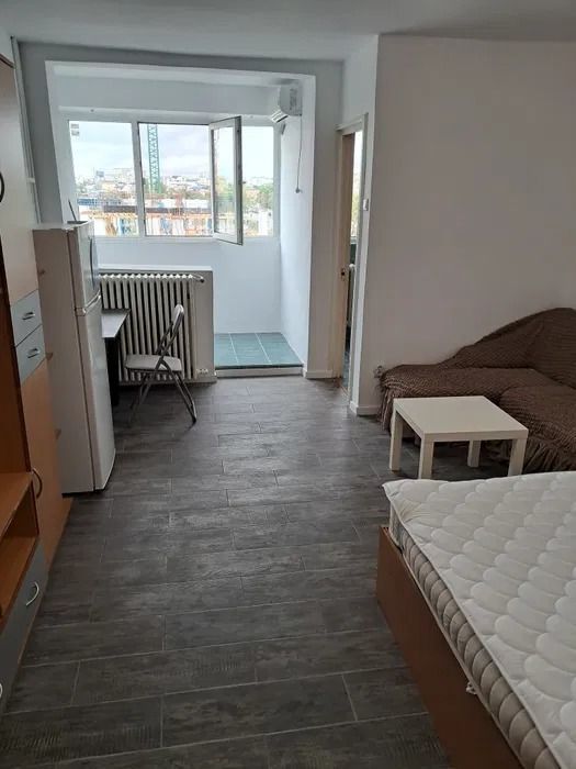 GARSONIERA - DRUMUL TABEREI, BUCATARIE INCHISA, RENOVAT, LIBER - Poză 1