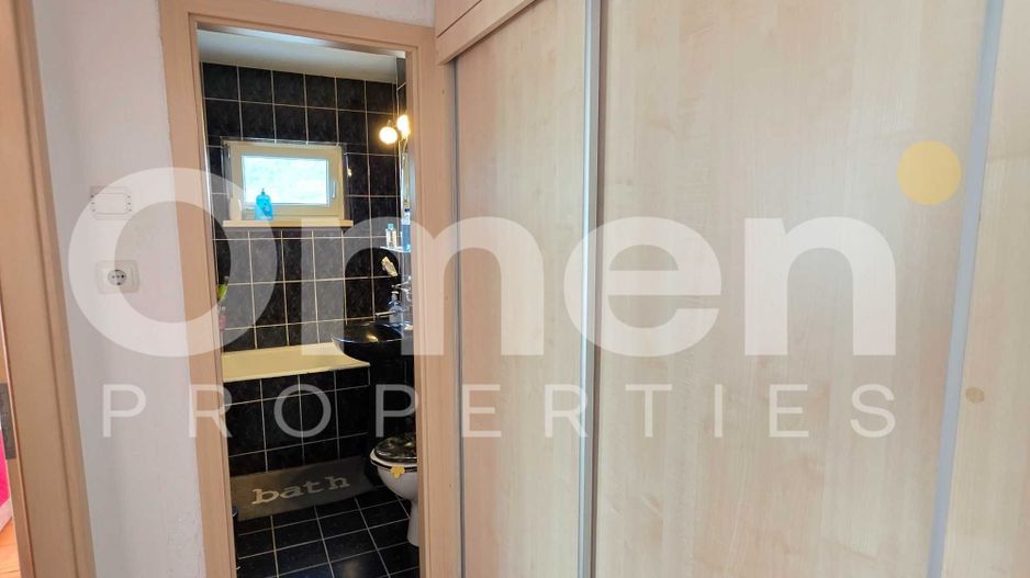 Apartament cu 3 camere, etaj intermediar, cu garaj, zona Spital Judetean - Poză 8