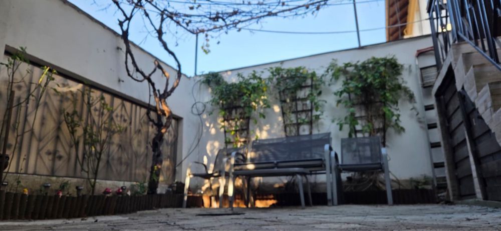 Apartament superb, finisaje premium, 3 camere, 2 băi, curte proprie, Domenii - Poză 1