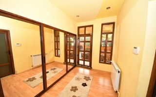 Vila spatioasa, constructie solida, zona micro 17 – Galati - Poză 41