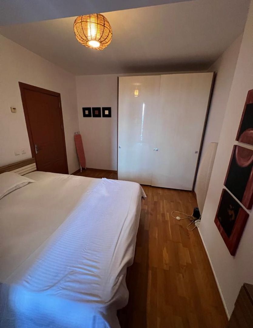 Închiriez apartament 2 camere, Decebal, mobilat și utilat, plan B - Poză 5