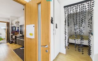 Apartament cu două camere, Radu Beller - Poză 1