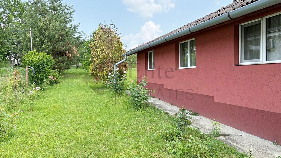 Casa cu teren 1079 mp de vanzare in Apateu, Bihor - Poză 16