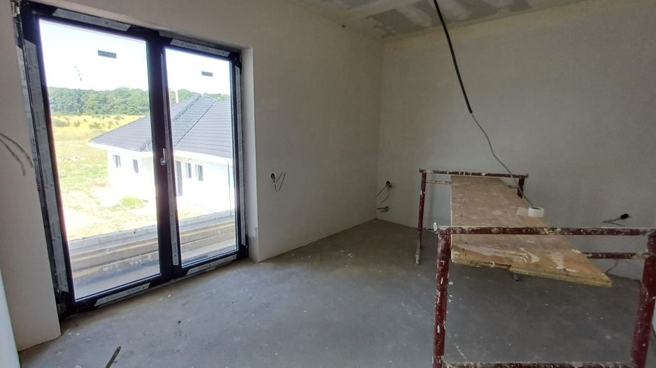 Casă individuală - Corunca-1200 mp teren - Poză 8