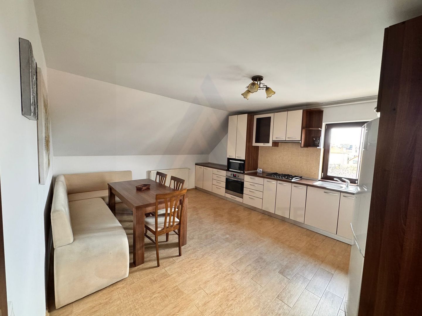 Apartament modern 3 camere 80 mp utili parcare privata Ultracentral - Poză 12