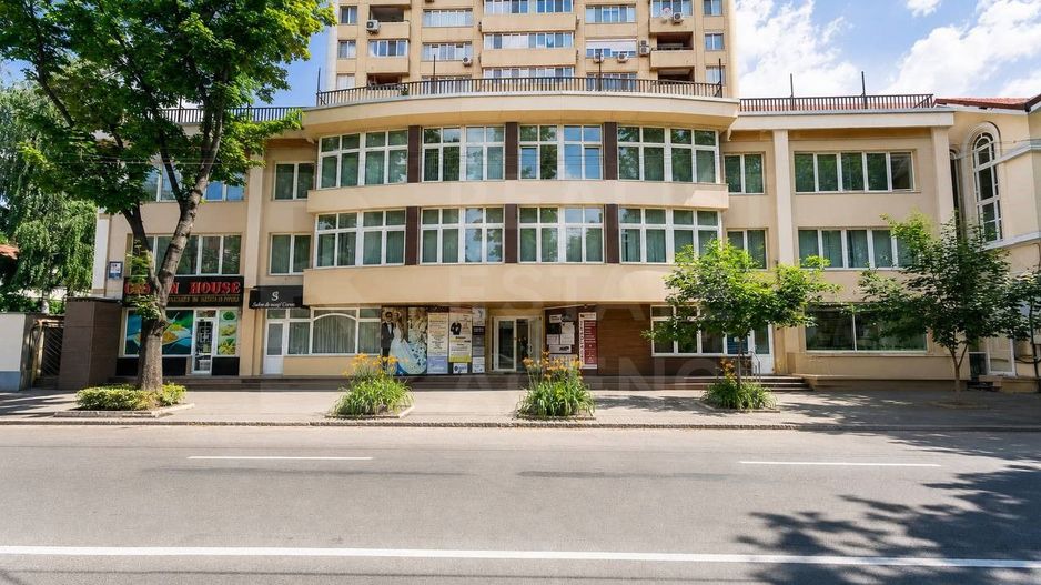 Chisie oficiu, 157 m2, Centru, str. Bucuresti - Poză 1