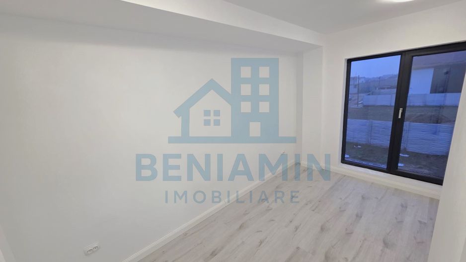 Casa noua 4 dormitoare 2 bai P+1 zona Selgros Teilor - Poză 17