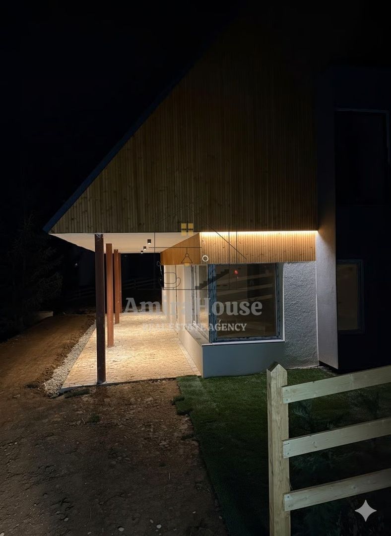 6 Case de vacanta localitatea Marisel jud Cluj la drumul Judetean DJ107P - Poză 13