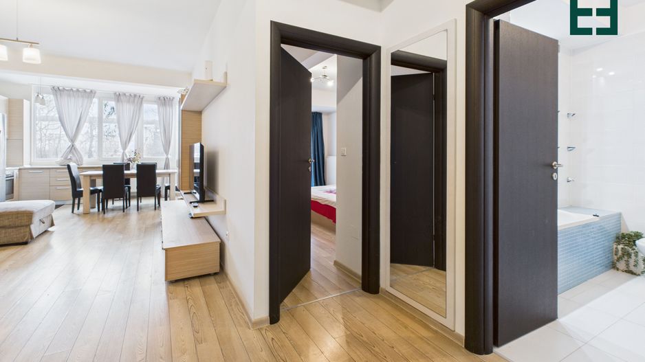 Apartament cu 2 camere și parcare acoperită etaj 1 Ared - Arad - Poză 8