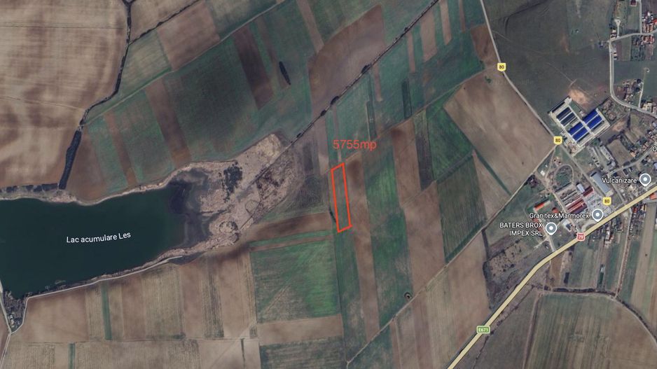 Teren extravilan de vânzare în Leș - Poză 1