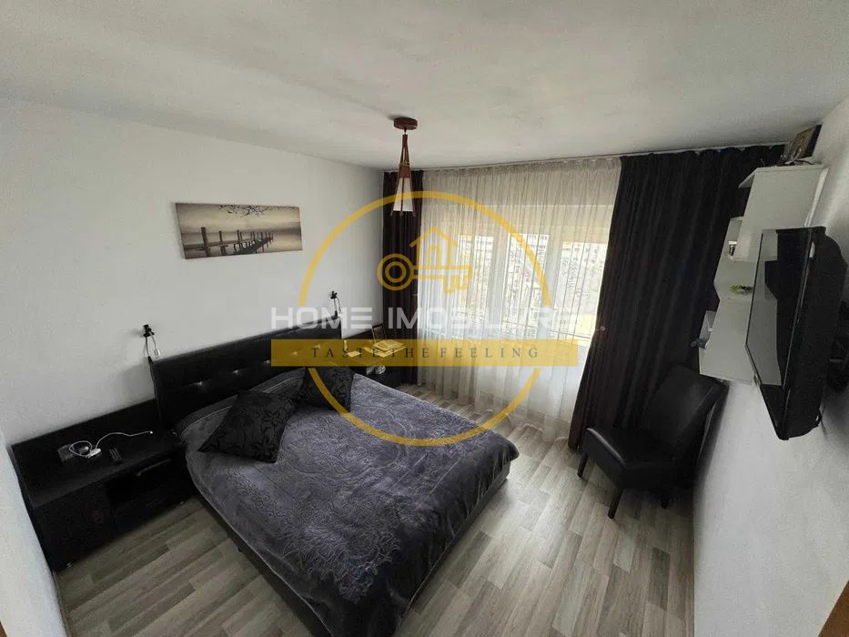 Apartament cu 3 camere / 72 mp/ zona Alexandru cel Bun - Poză 1