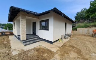 Casă / Vilă de vânzare în Calea Moinesti, Bacau - Poză 9