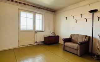 Apartament cu 2 camere, decomandat, Rogerius - Poză 2
