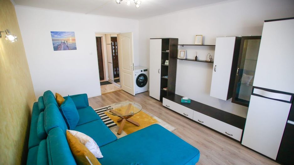 Propietar vand apartament 2 camere decomandat renovat/utilat complet - Poză 5