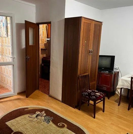 Apartament cu doua camere, Aparatorii Patriei, 65.000€ - Poză 3
