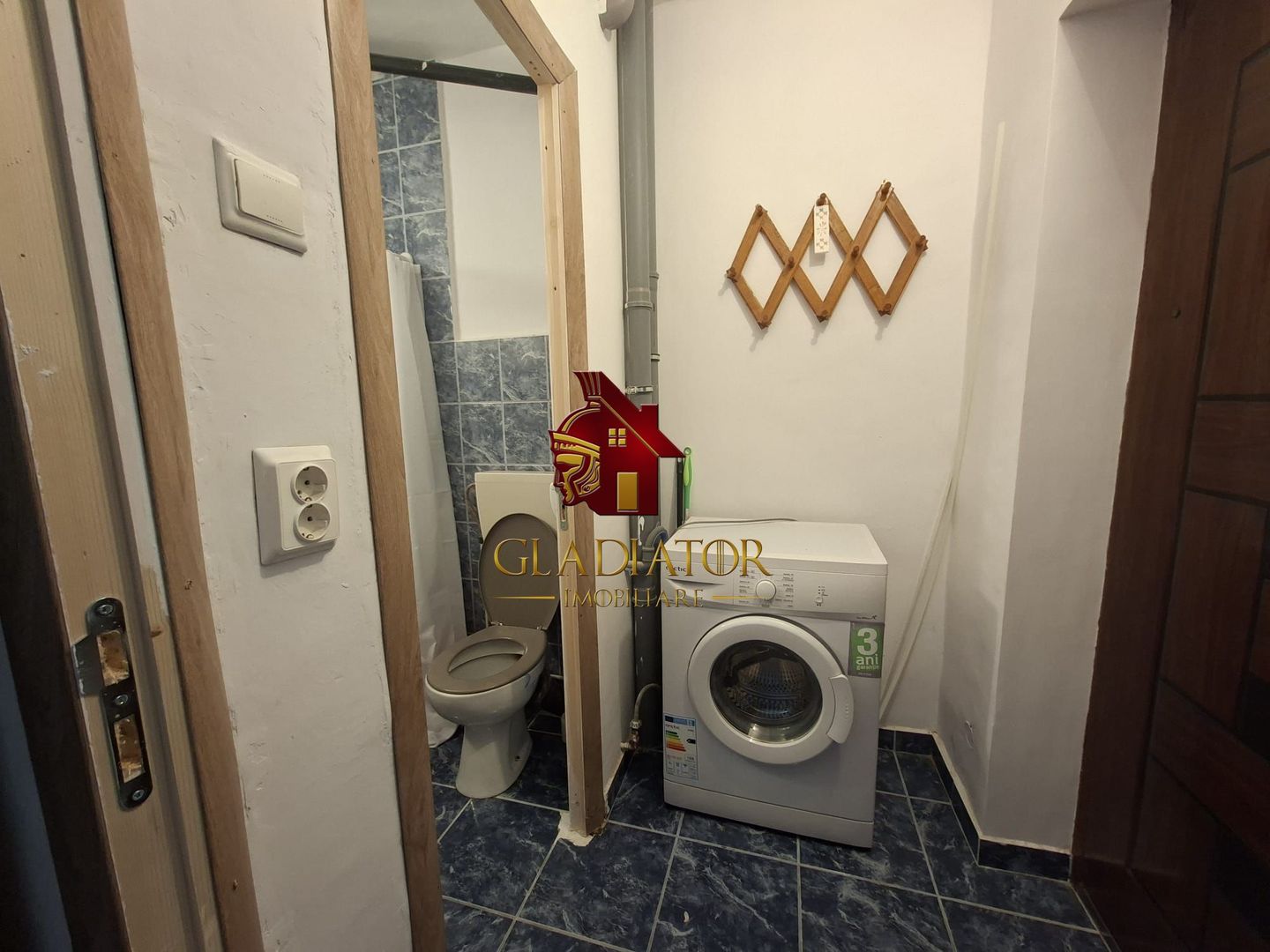 Garsoniera Mircea cel Batran, centrala, lift, parcare in zona, nu rata - Poză 7