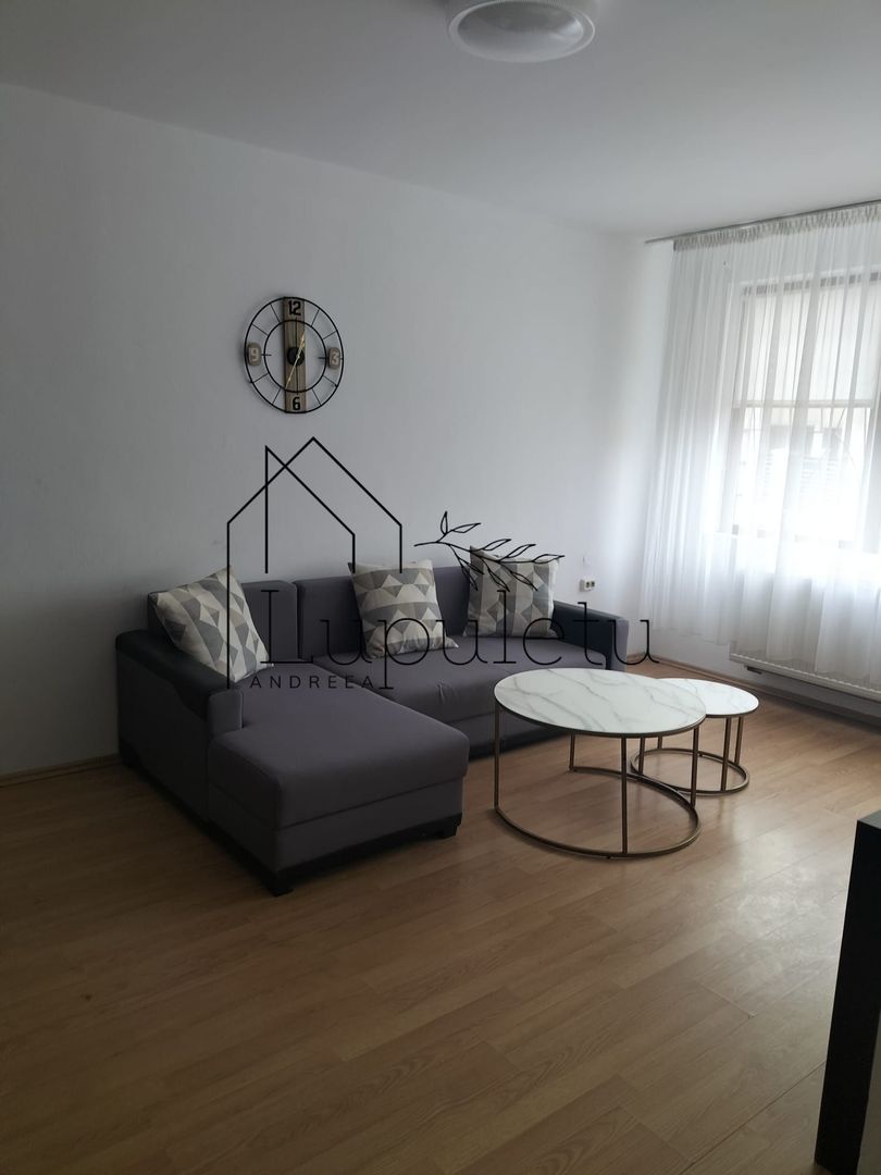 Apartament Spațios de Inchiriat | 3 Camere  | 80 MPU | Zona 0 - Poză 1