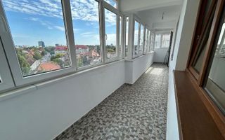 Apartament 3 camere | Zonă Aviatorilor | Etaj 7/10, 73mp - Poză 2