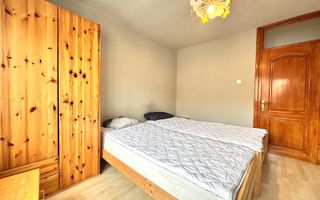 Apartament spatios 4 camere + parcare, pretabil ptr ERASMUS - Poză 5