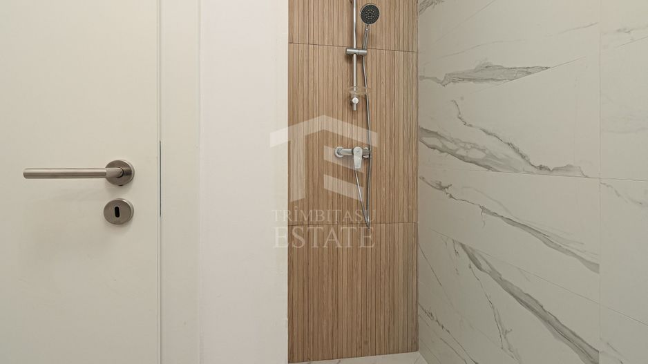 Case Finalizate P+1+M 140 mp  Curte+Parcare Sect 5  Dedeman Giurgiu - Poză 24