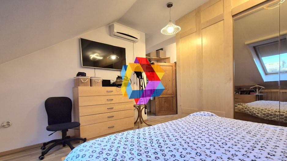 Proprietar - casa 5 camere singur in curte zona Brasovechi Crisan - Poză 13