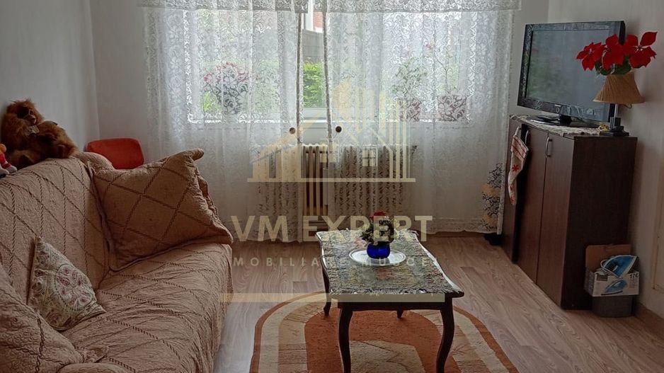 APARTAMENT 2 CAMERE PARTER CENTRU CAMPULUNG - Poză 2