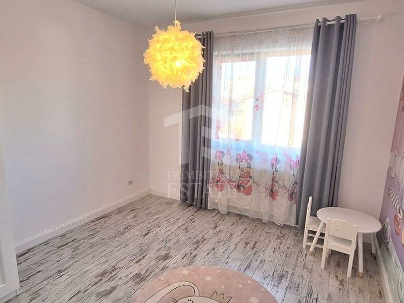 Apartament 3 camere decomandat Dobroiesti Doinei - Poză 13