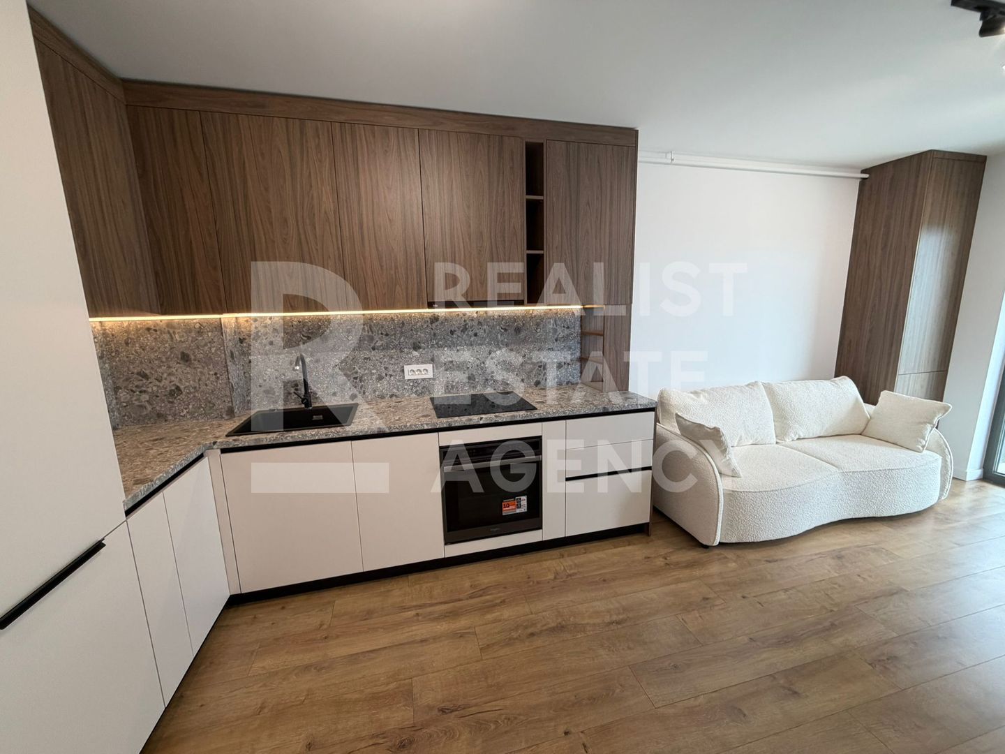 Studio dublu de vânzare în complexul PrimaVista - Poză 7