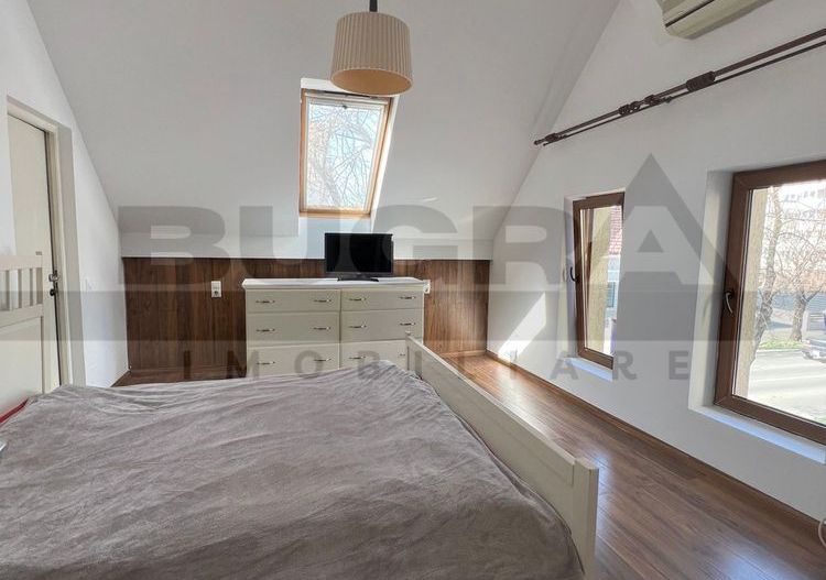 Apartament la mansarda in Vila, 2 camere, zona Interservisan - Poză 1