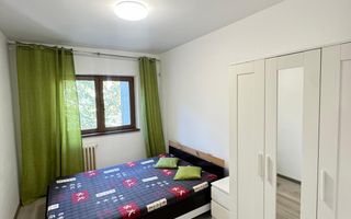 Apartament de inchiriat cu 3 camere Etajul2 / 63mp/ zona Palas Mall - Poză 1