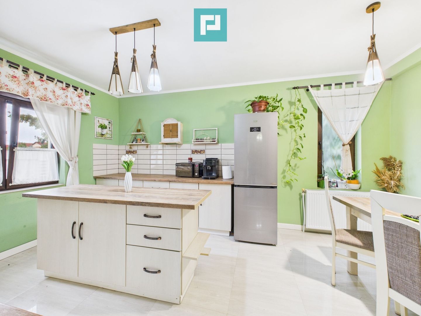 Vilă cu 3 camere în Vladimirescu - Poză 8