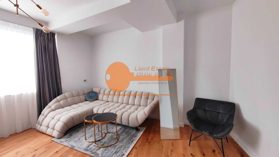 Apartament 2 camere ultracentral  2 băi - Poză 2
