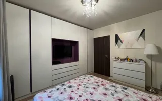 APARTAMENT LA CHEIE 3 CAMERE 2 BAI CURTE PROPRIE PARCARE SUBTERANA SI LIFT - Poză 12