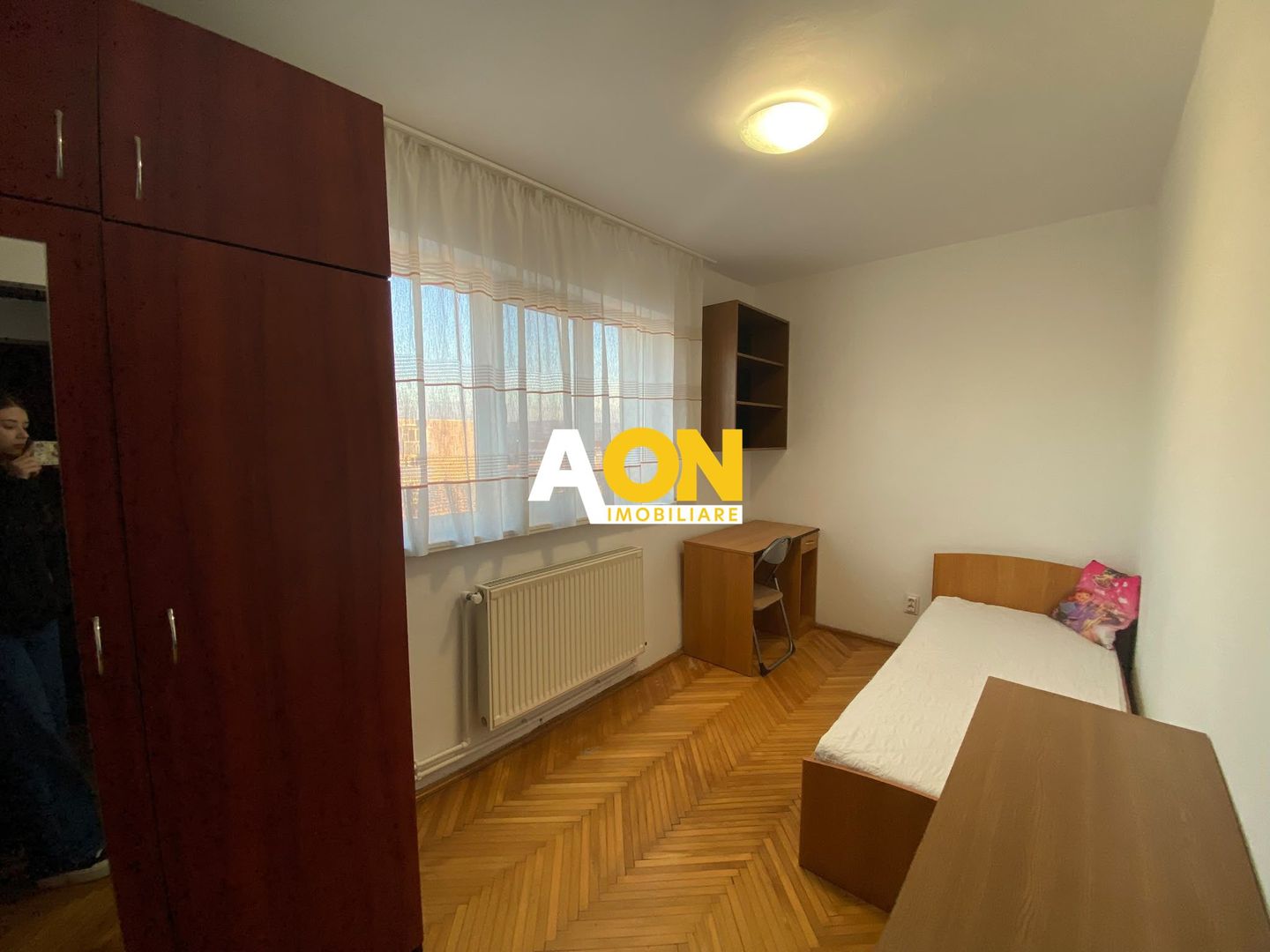 Apartament cu 4 Camere, Bloc cu Lift, Bld. Transilvaniei - Poză 8