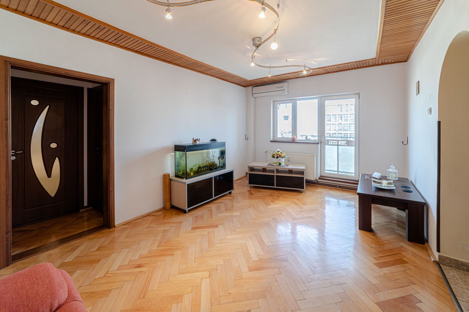 REZERVAT!!! Apartament 4 camere în Piața Spitalului - Poză 3