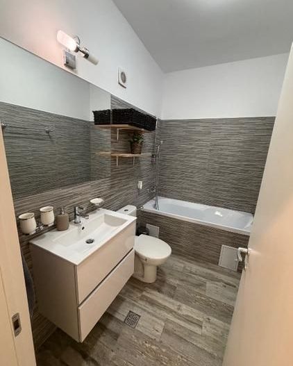 Apartament 2 camere 1 Mai / Loc de parcare - Poză 10