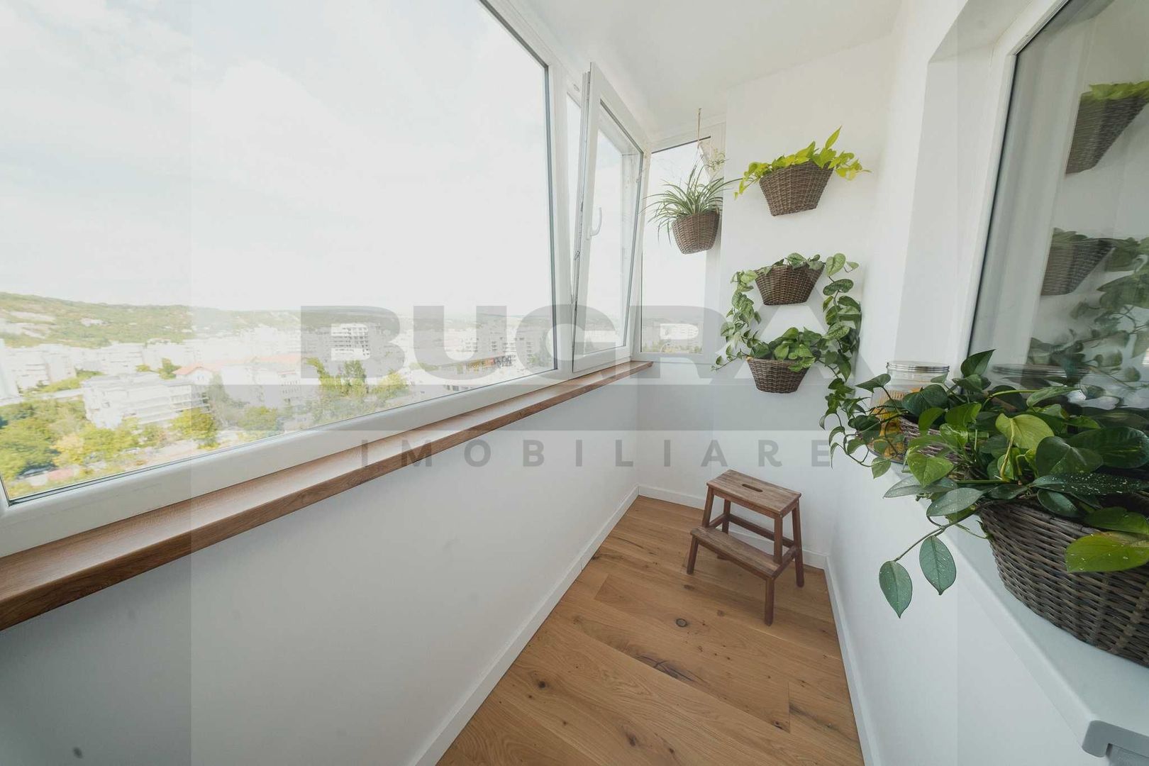 Apartament de 3 camere, complet renovat, zona Piata Flora - Poză 7