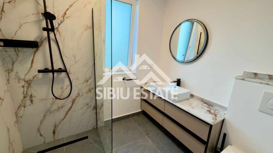 Apartament central finisare premium parcare subterana imobil nou - Poză 10