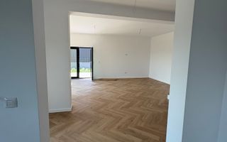 Vila P+1 într-un complex exclusivist- Miroslava- Iasi - Poză 23