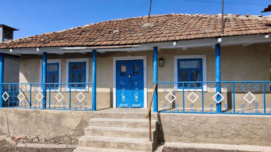 Casă în Grătiesti 8.5 ari  2 case + garaj - Poză 2