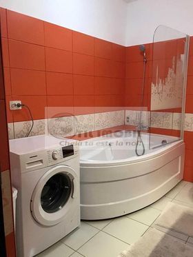 2 CAM  D MOBILAT UTILAT PARCARE IN CURTE INTERIOARA - Poză 7