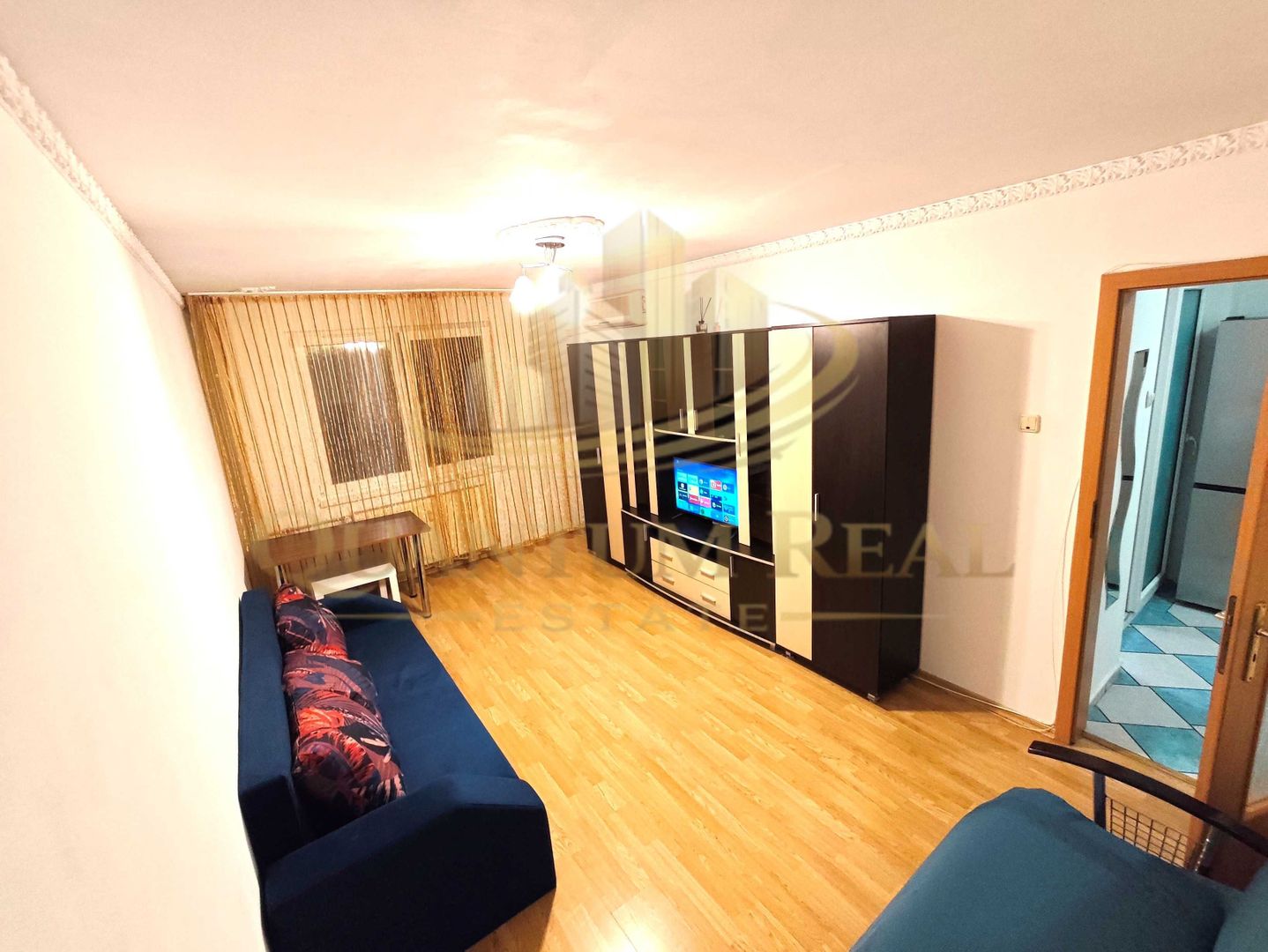 Inchiriere Apartament 3 camere- 5 min Metrou Apărătorii Patriei - Poză 3