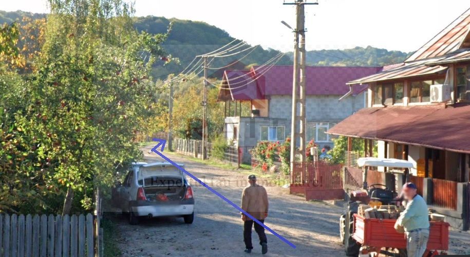 Teren intravilan-extravilan Valsanesti Arges - Poză 3