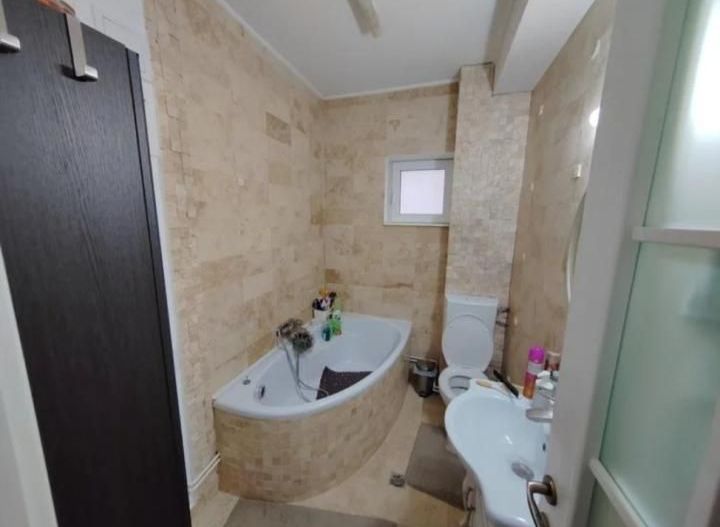 APARTAMENT SUPERB | CENTRALA PROPRIE | DOROBANTI - Poză 2