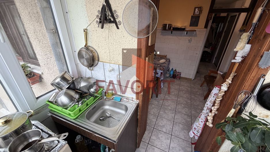 Decomandat. La 2 pasi de Shopping City. 2 bai - Poză 6