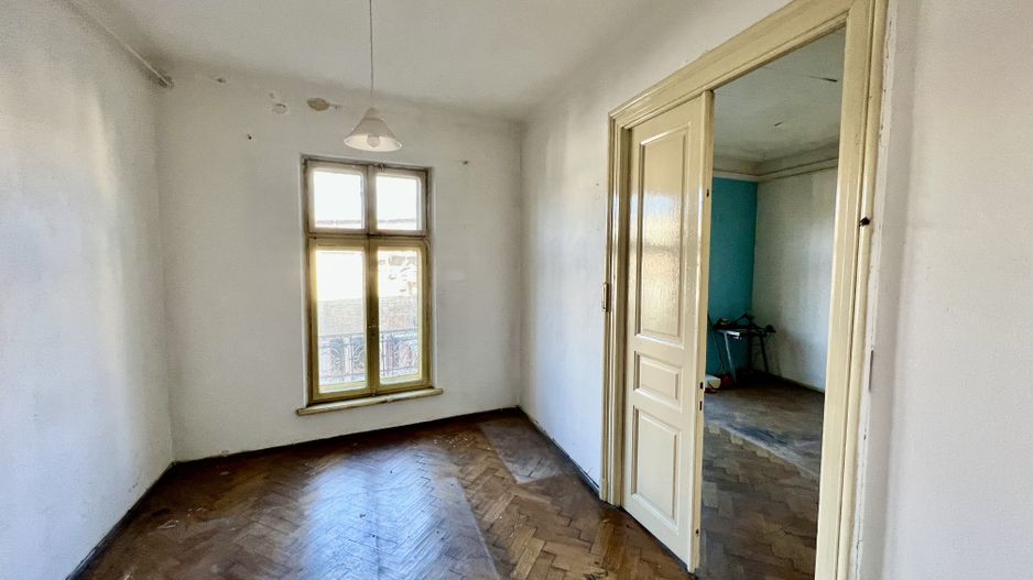 Imobil 2185 mp Centrul Istoric Piata Unirii 500 mp teren vitrina 19 m - Poză 11