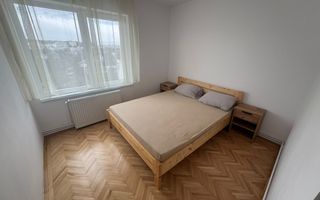 Apartament de 3 camere, 70 mp, decomandat, Zona Fortuna - Poză 4