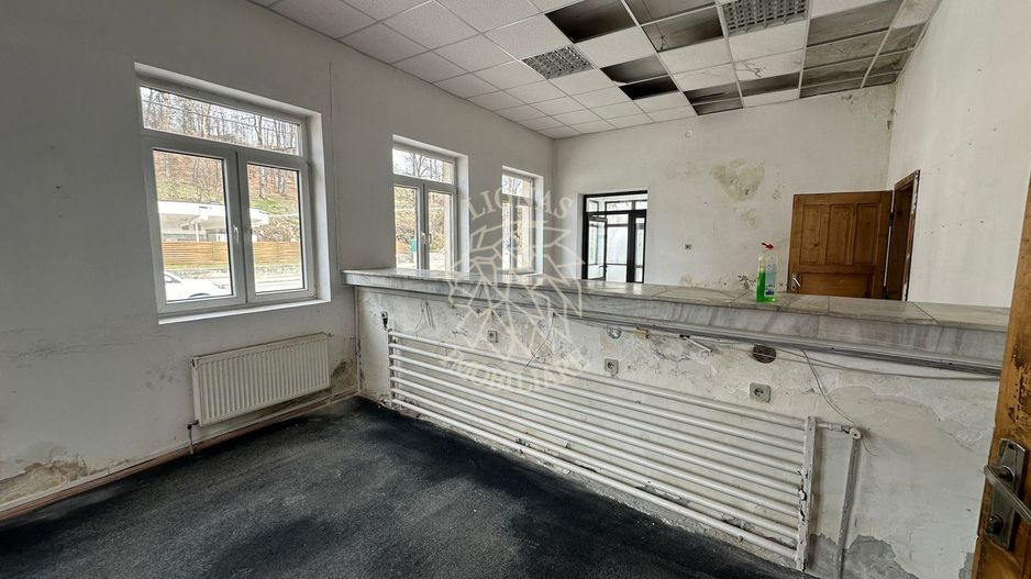 Casa 8 camere 233 mp-ideal locuire/cabinet/ pensiune- Sangeorz-Bai - Poză 2